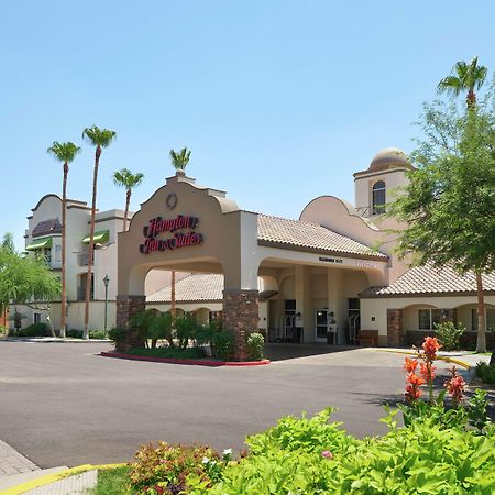 Hampton Inn & Suites Phoenix/Скотсдейл Екстериор снимка